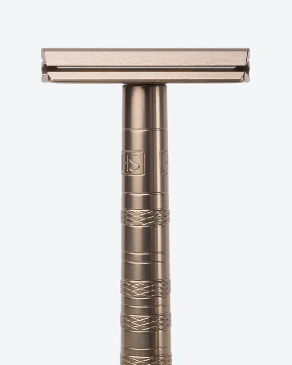 The Henson Razor in Tan